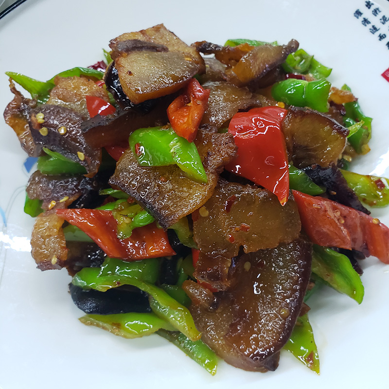 尖椒炒腊肉